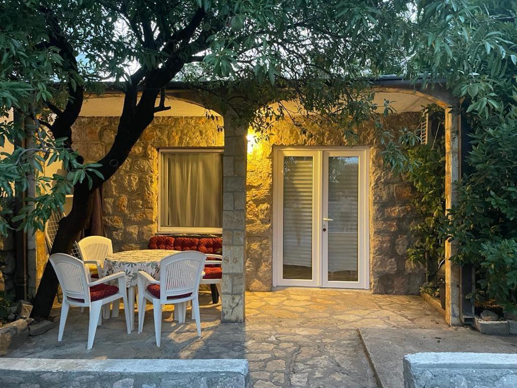 Apartments Medunic Ribarica Exterior foto